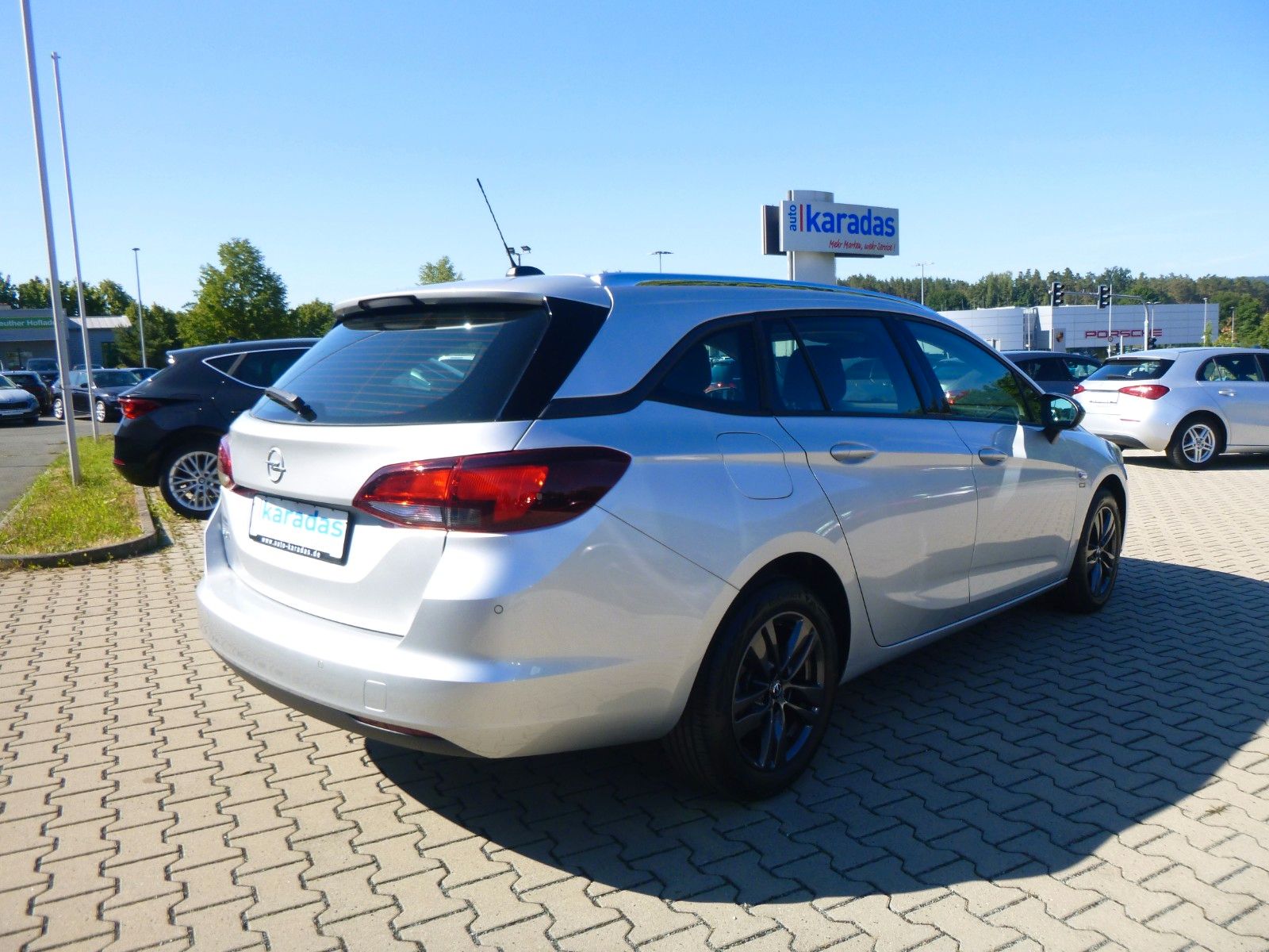 Opel Astra K Sports Tourer 1.4 T - Samsaru's Car Outlet