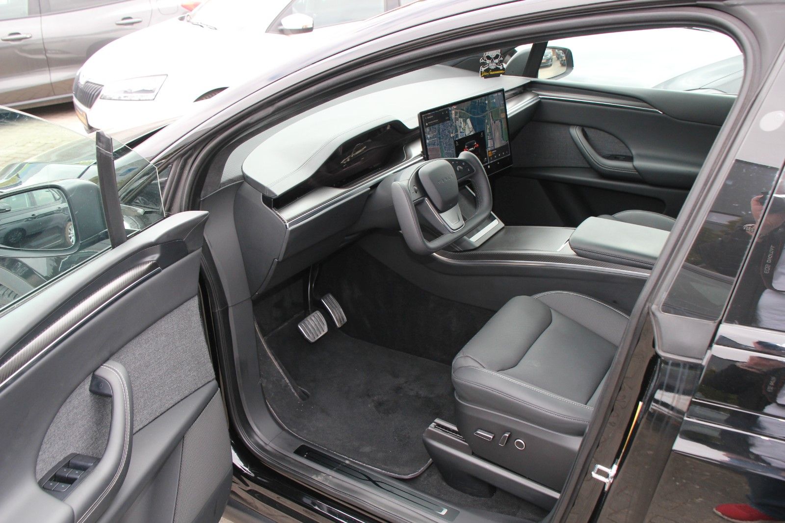 Tesla Model X Plaid 1020PS Yoke AHK Garantie