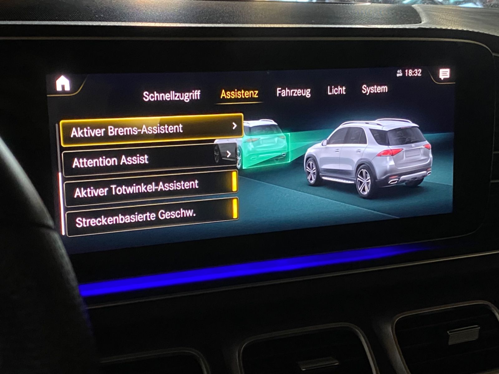 Mercedes-Benz GLE350de AMG 4M_Panorama_Airmatic_360°_Keyless_