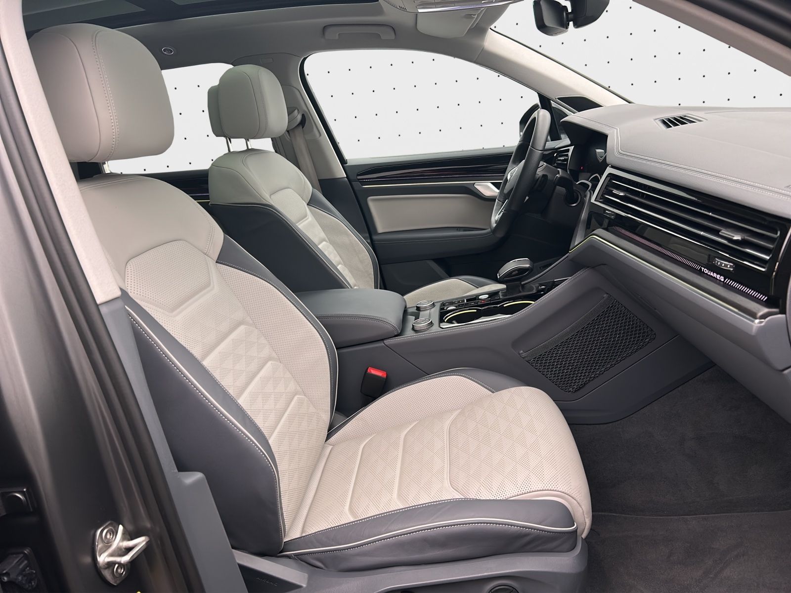 Volkswagen Touareg R-Line 4M 3.0 TDI*UPE121.670*MATT*22Zoll