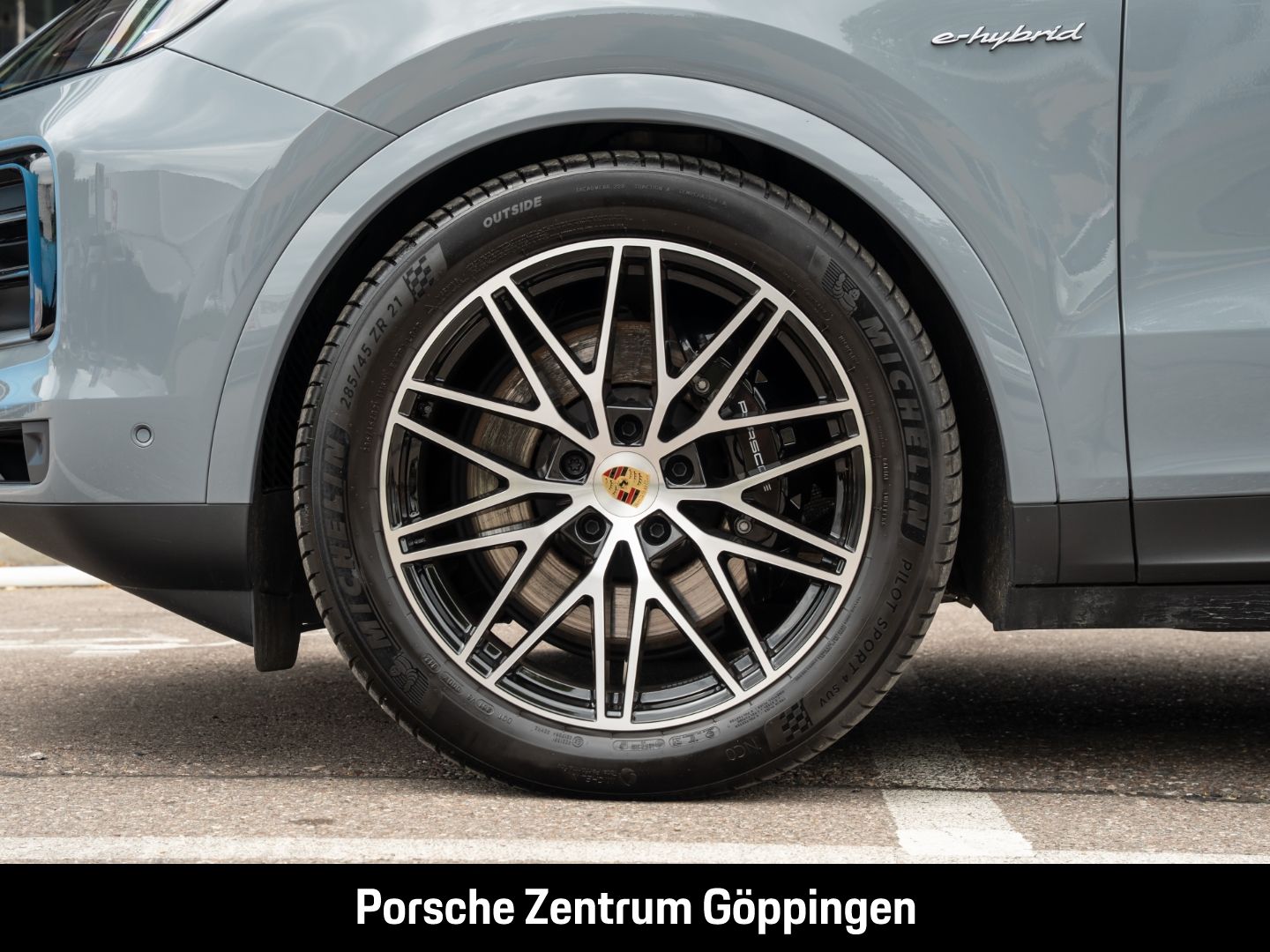 Porsche Cayenne E-Hybrid BOSE Rückfahrkamera Panorama