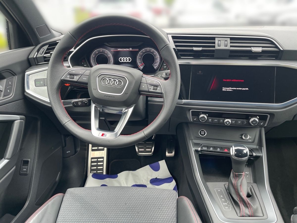 Audi Q3 S line - Samsaru's Car Outlet