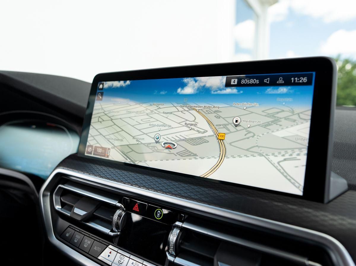 BMW X4 xDrive30d M-Sport AHK PANO ACC HuD Laser KoZg