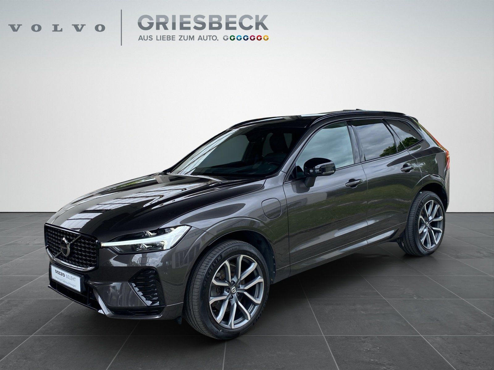 Volvo XC60 T8 Ultimate Dark Recharge AWD*AHK*Pano*WiPa