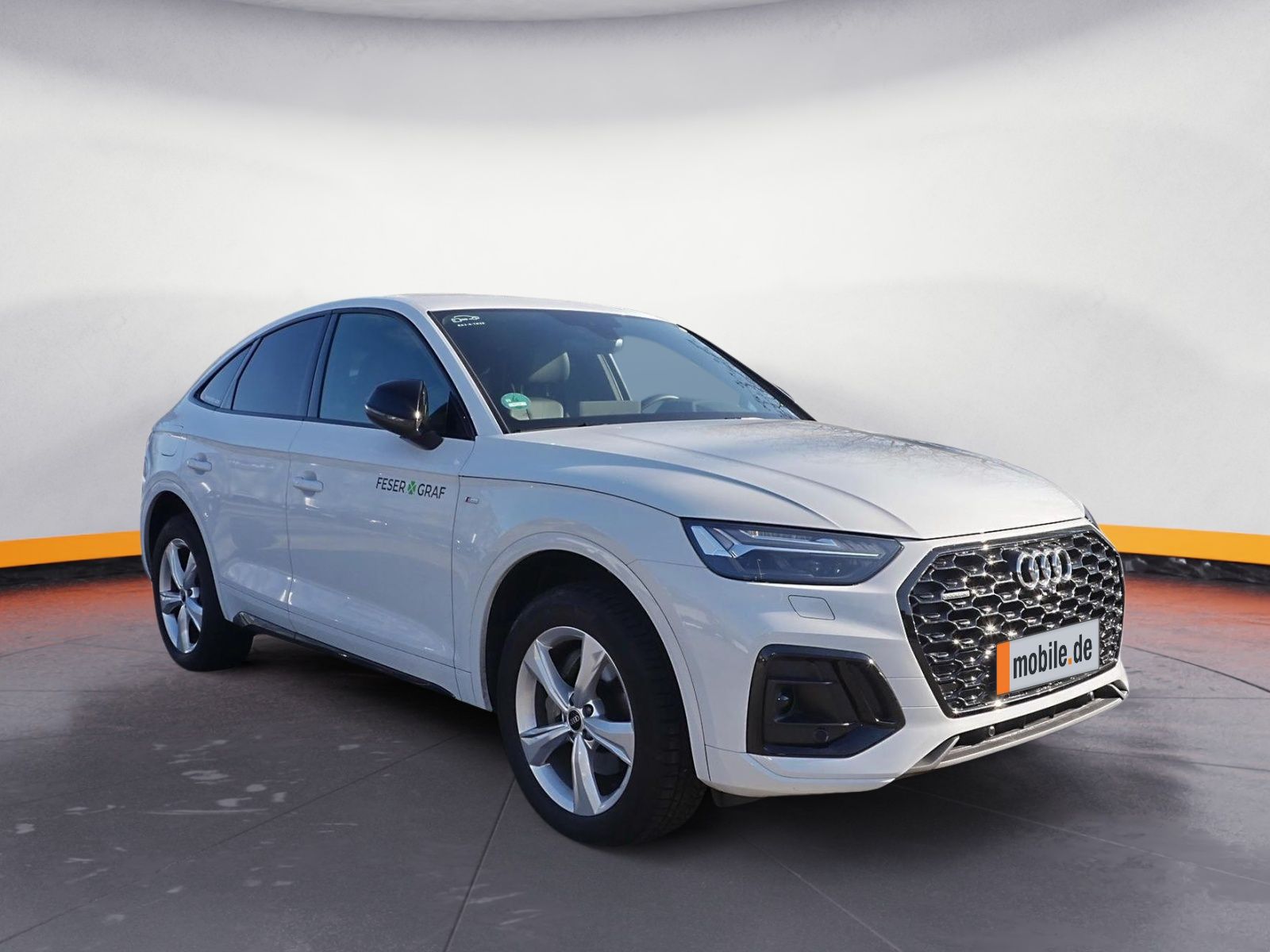 Audi Q5 Sportback 40 TDI quattro S line - Samsaru's Car Outlet