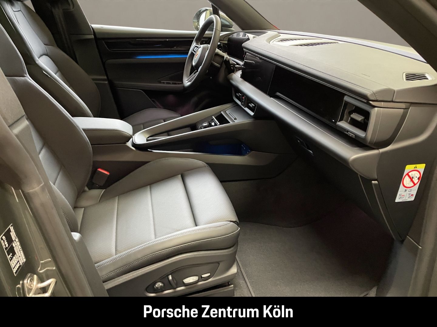 Porsche Macan 4S Electric - Samsaru's Car Outlet