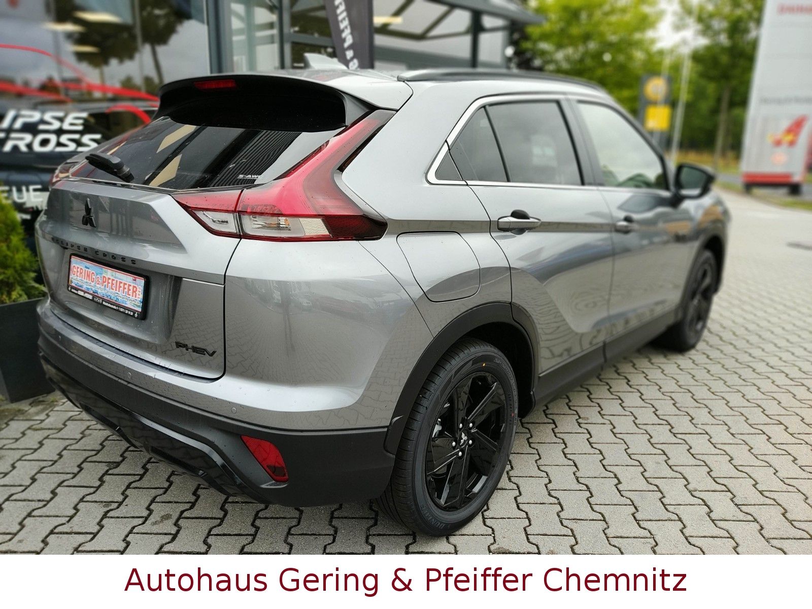 Mitsubishi Eclipse Cross PHEV PlugIn Hybrid Select Black