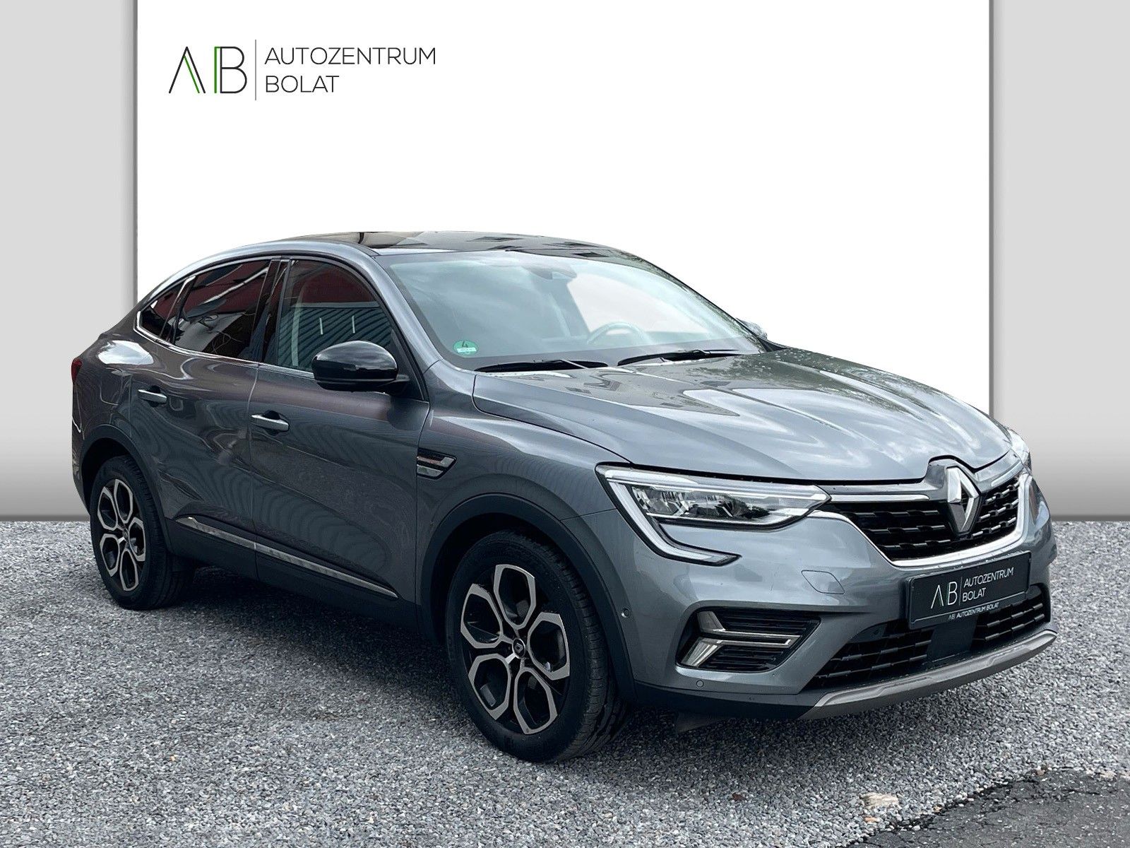 Renault Arkana Techno - Samsaru's Car Outlet