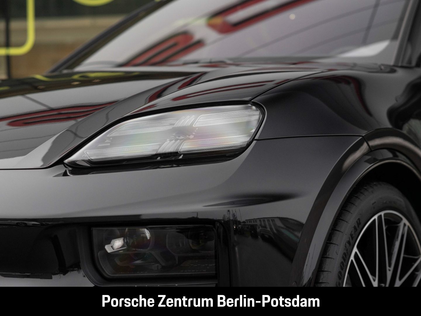 Porsche Macan Turbo Surround-View Panorama LED-Matrix