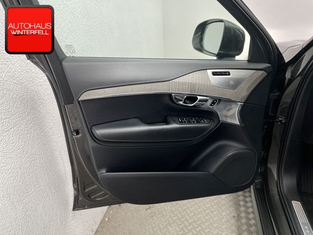 Volvo XC90 B5 D INSCRIPTION AWD - Samsaru's Car Outlet