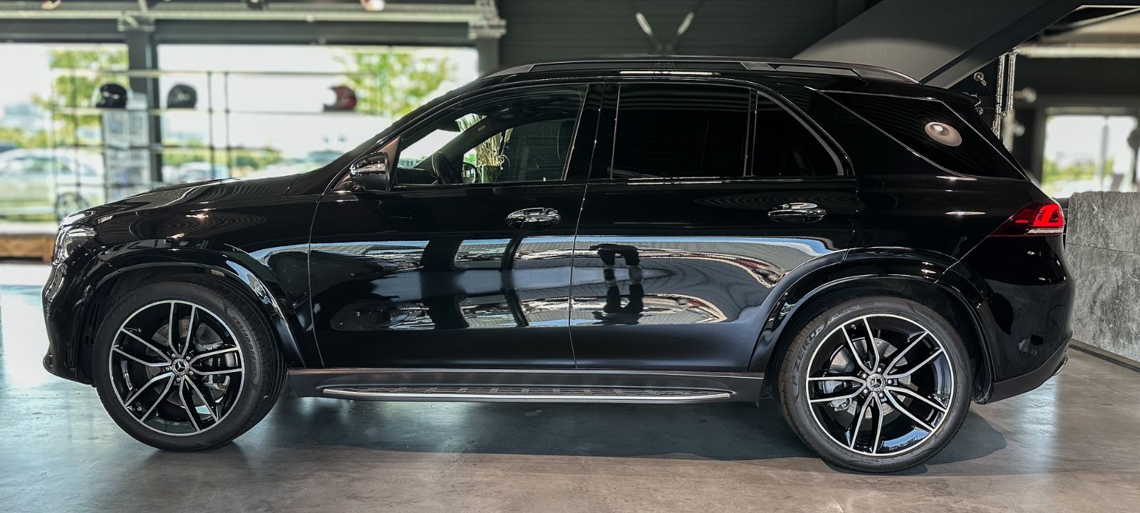 Mercedes-Benz GLE 580 4Matic V8 -NIGHT-BURM-1.HAND-MÜNCHEN