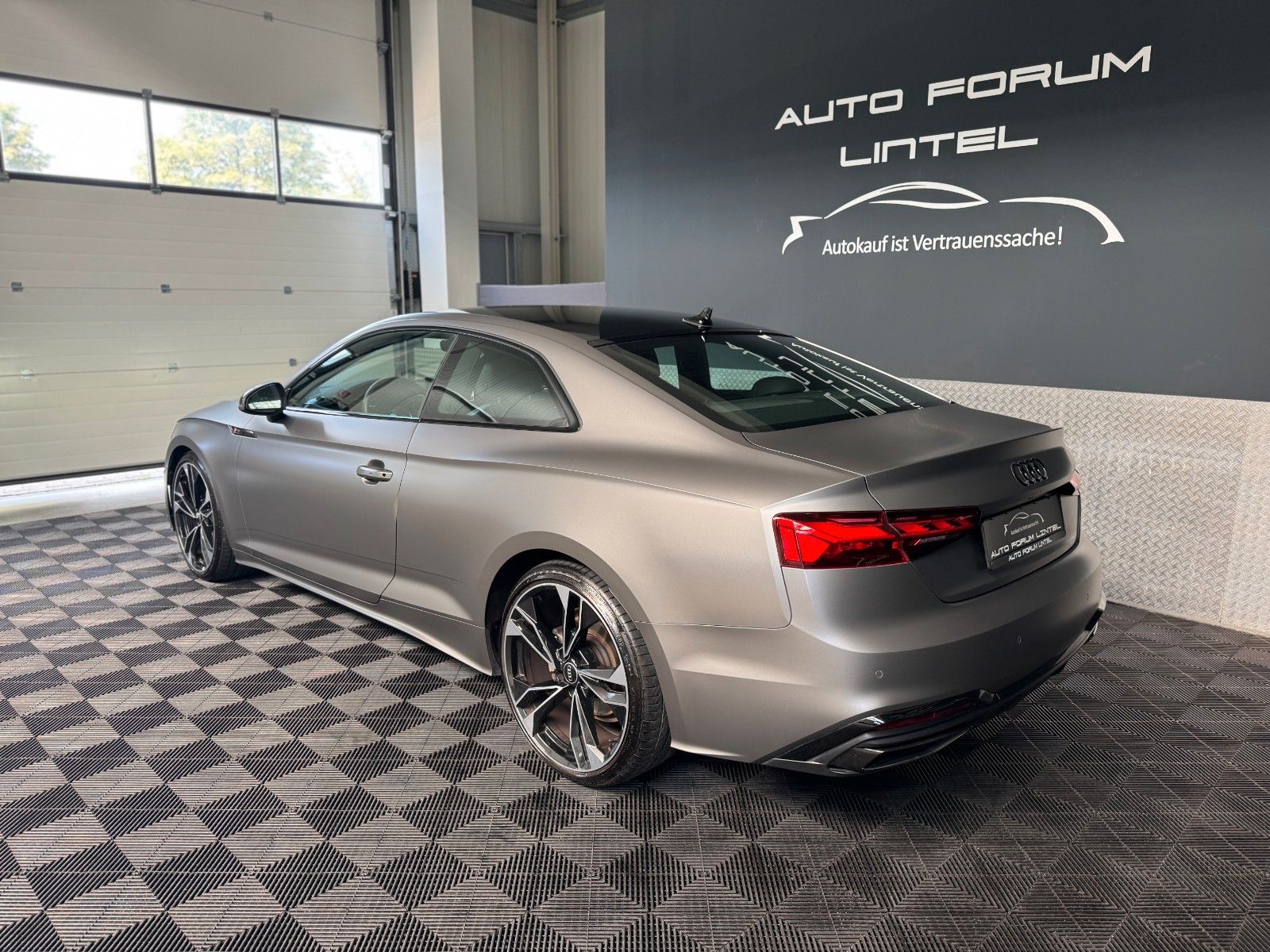 Audi A5 Coupe 40 TDI quattro S line-KAMERA-8XBEREIFT