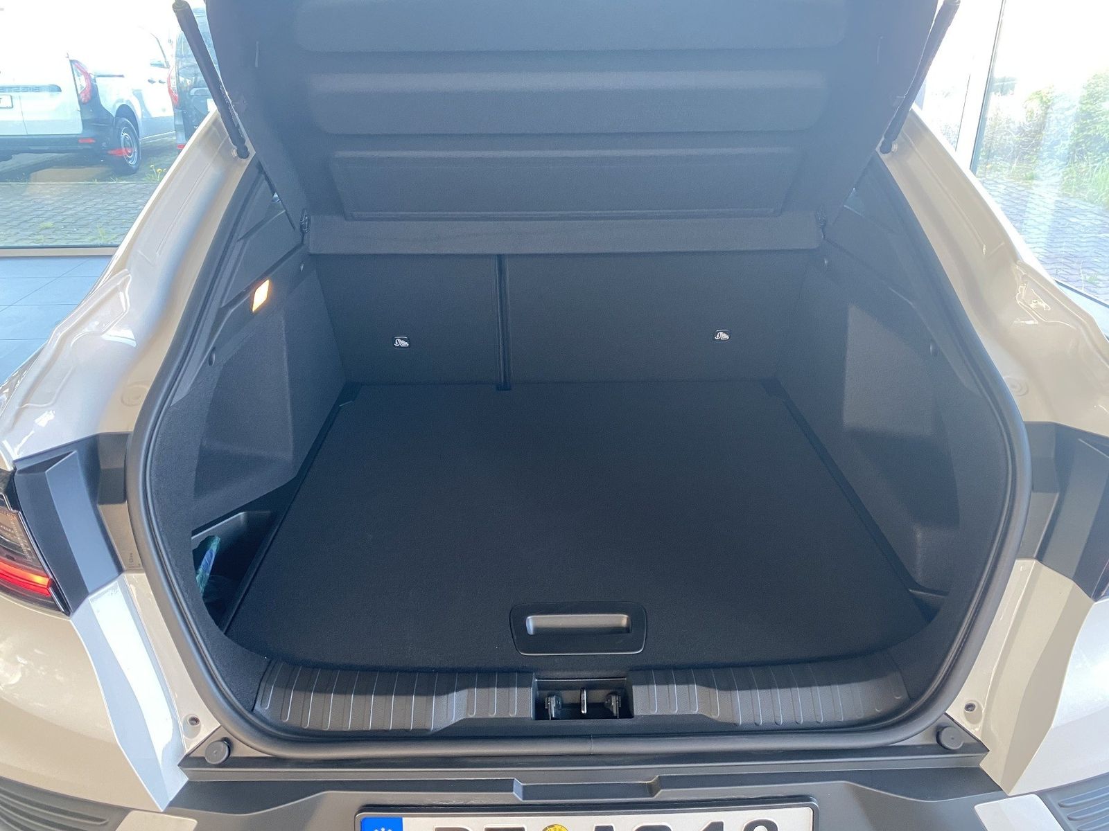 Renault Arkana ESPRIT ALPINE Mild Hybrid - Samsaru's Car Outlet
