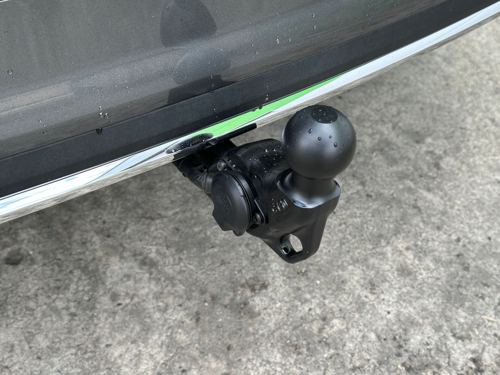 Skoda 150PS 4x4 DSG Sportline Side Assist eHK LM19"AHK