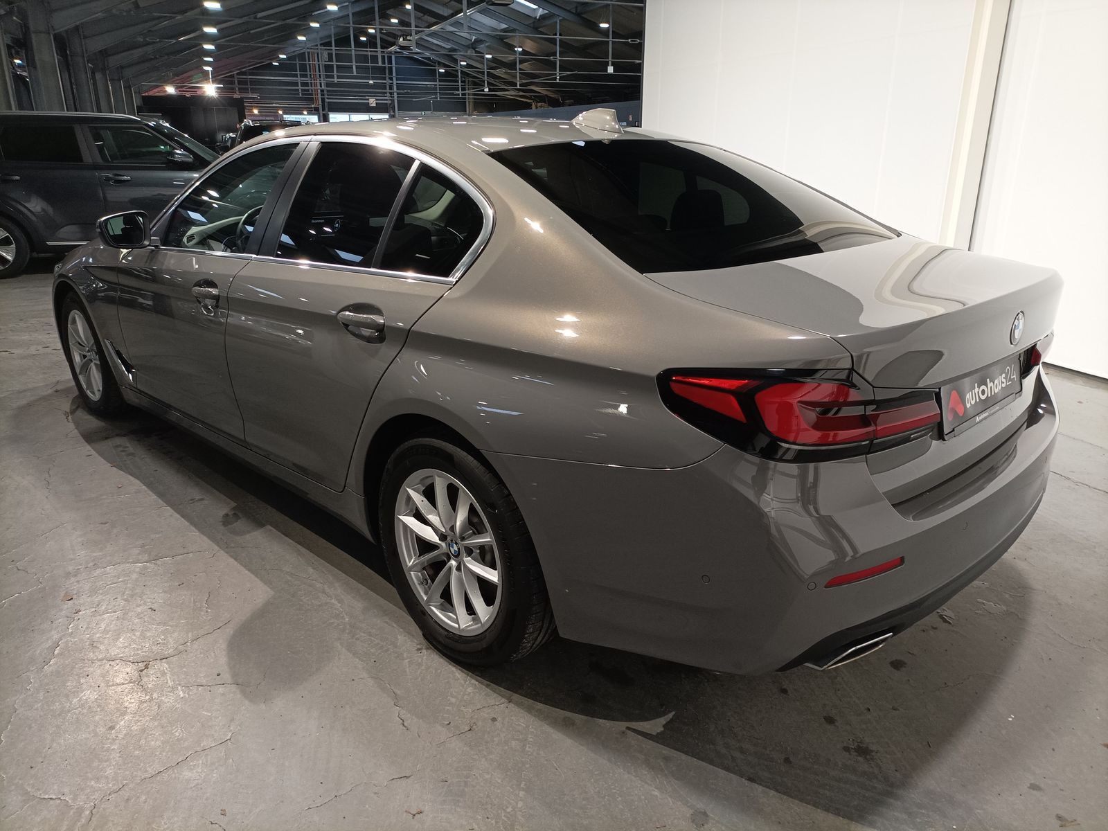 BMW 530 d MHD xDrive LED|Navi|Sitzhz|ParkPilot
