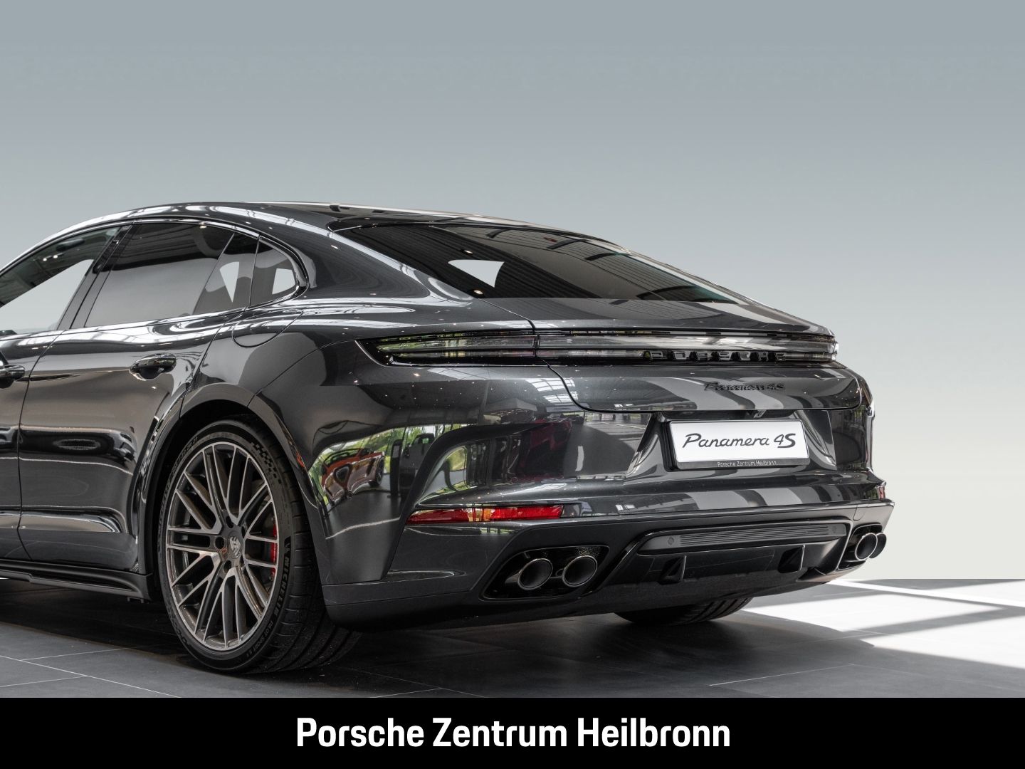 Porsche Panamera 4S E-Hybrid BOSE Nachtsicht Active-Ride