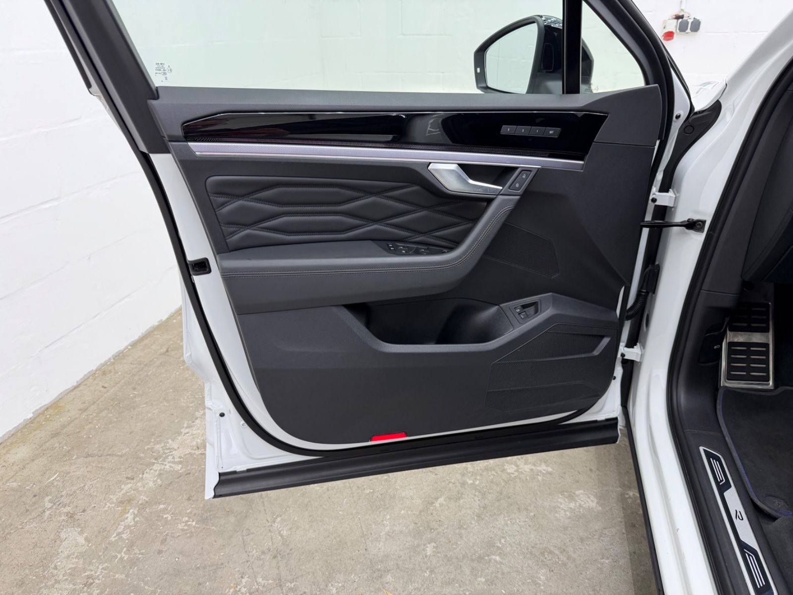 Volkswagen Touareg R 4Motion eHybrid+MATRIX+PANO+HEAD-UP+