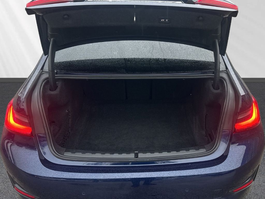 BMW 320 xd Limousine Sport Line Laser LC Prof