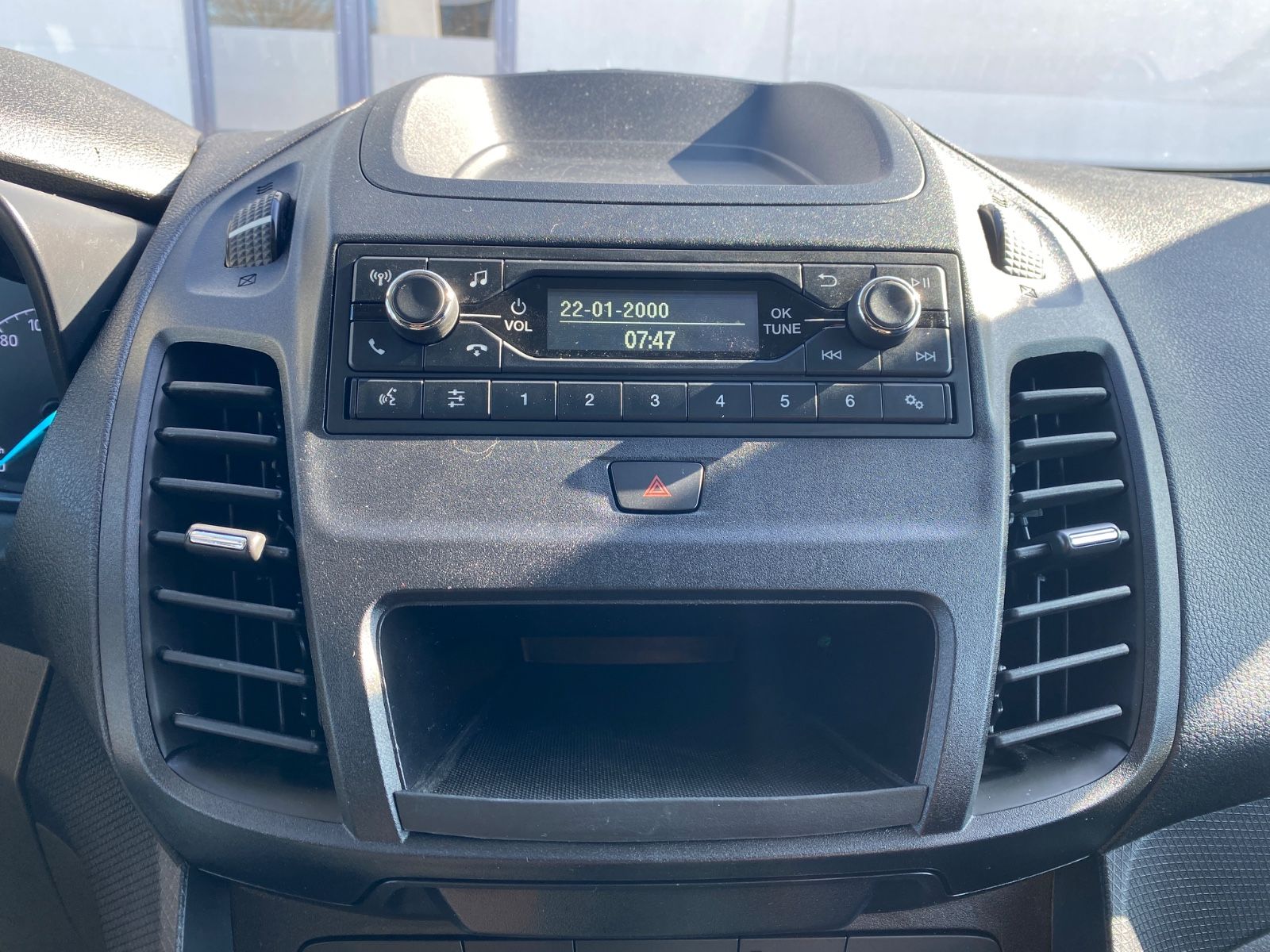 Ford Transit Connect Kasten lang Trend - Samsaru's Car Outlet