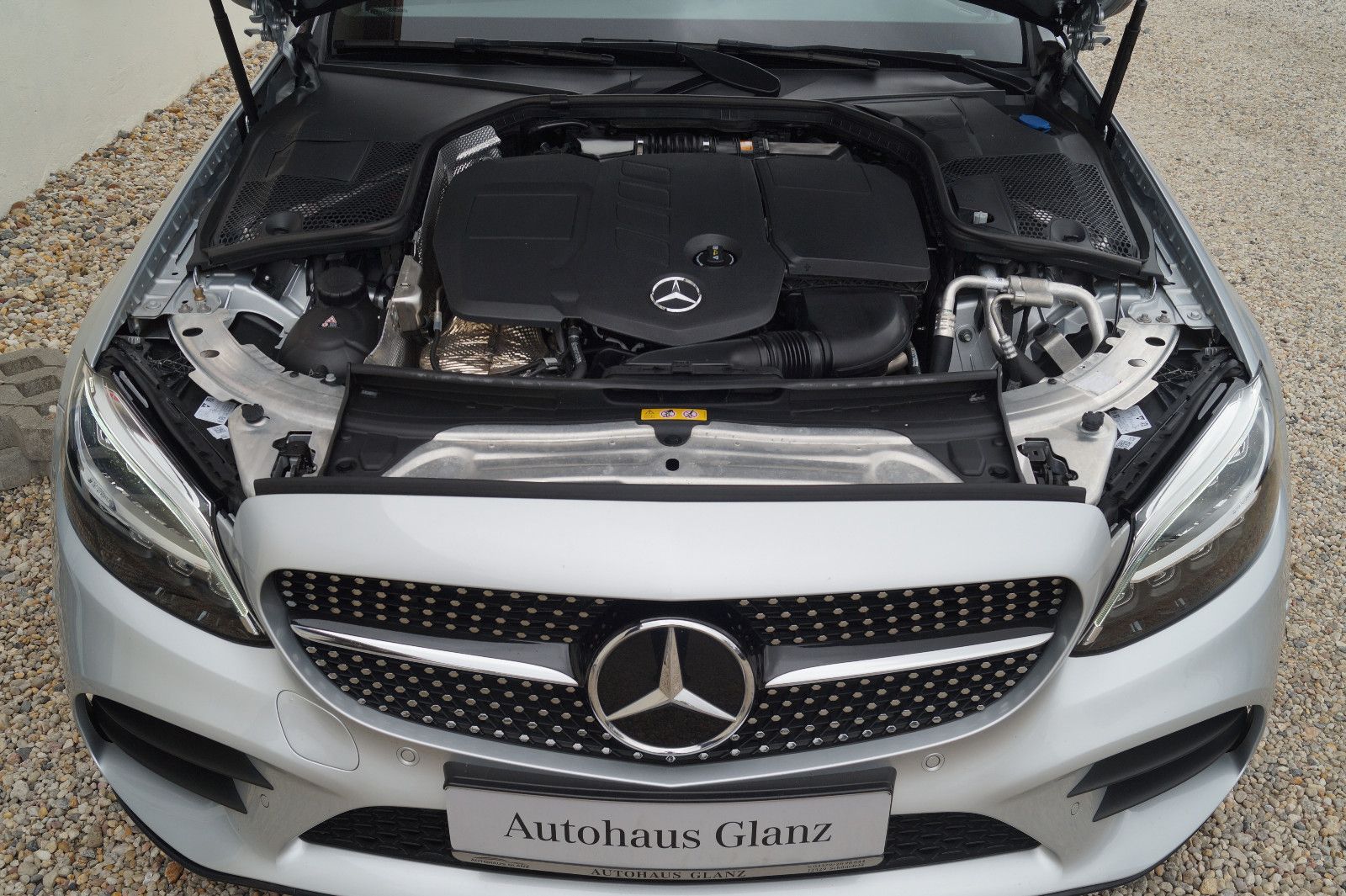 Mercedes-Benz C 220 d AMG - Samsaru's Car Outlet
