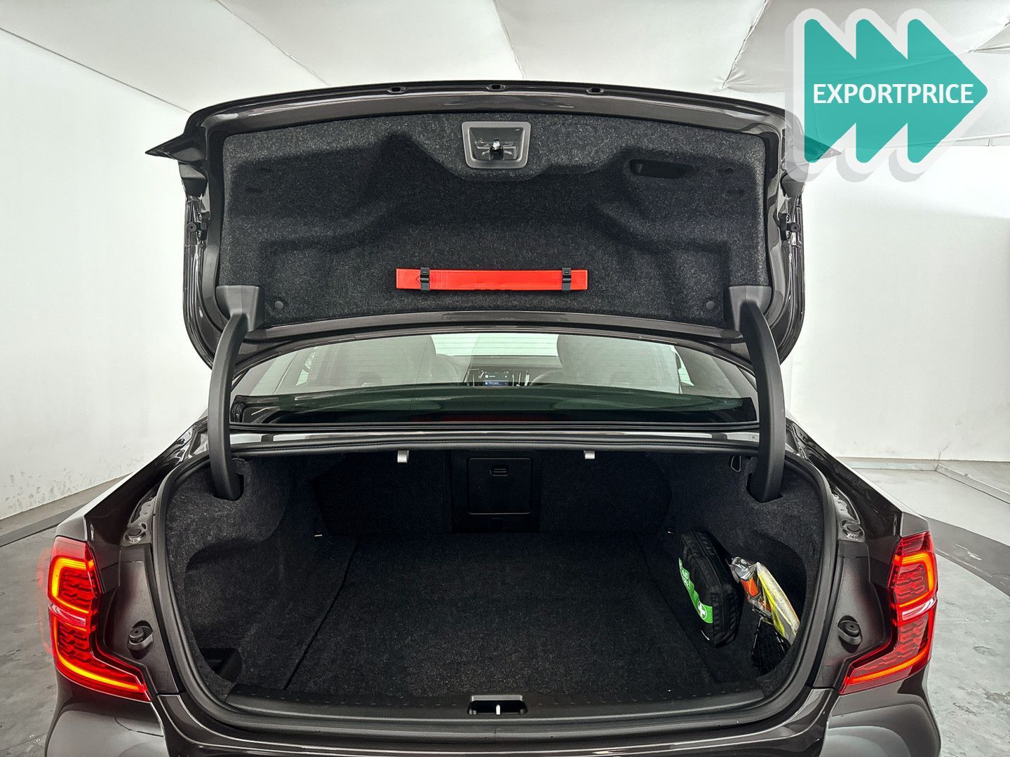 Volvo S60 B4 Aut. Ultimate Dark | panorama dach | 360º