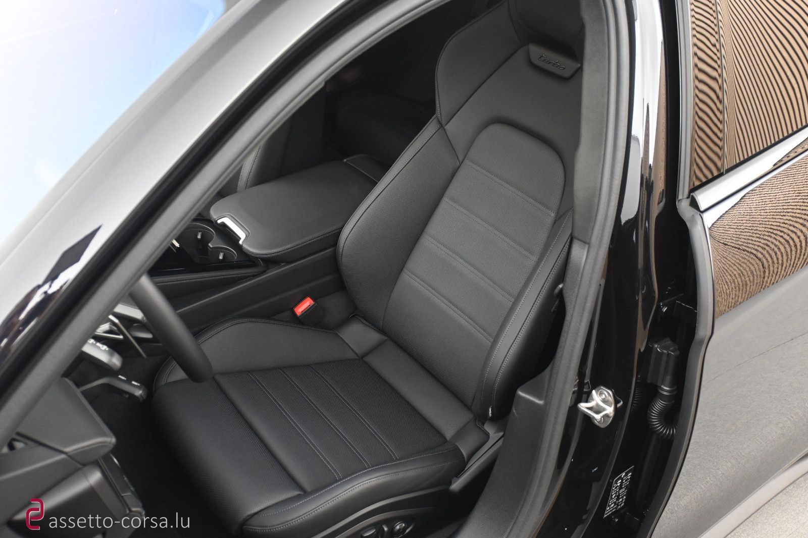 Porsche Panamera Turbo E-Hybrid*Pano*H-A Lenk*Matrix*ACC