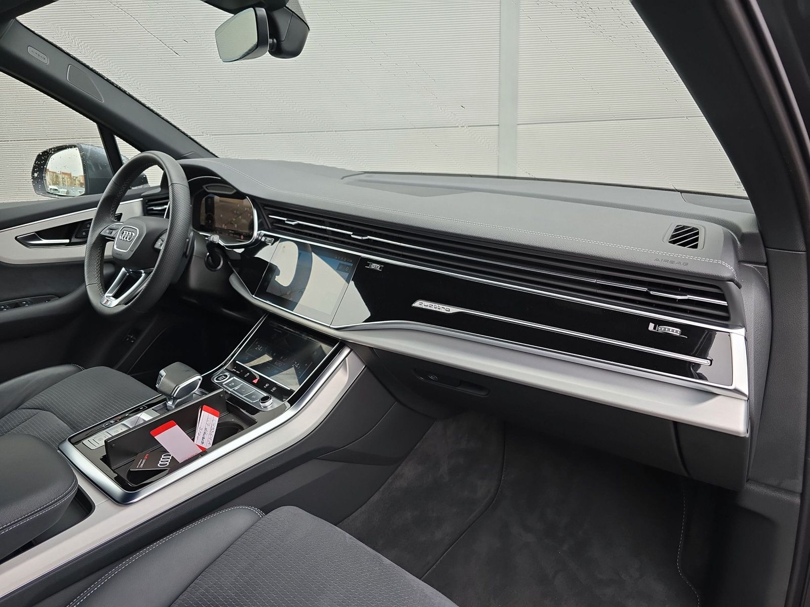 Audi Q7 55 TFSIe qu S line MATRIX AIR HuD AHK 21"