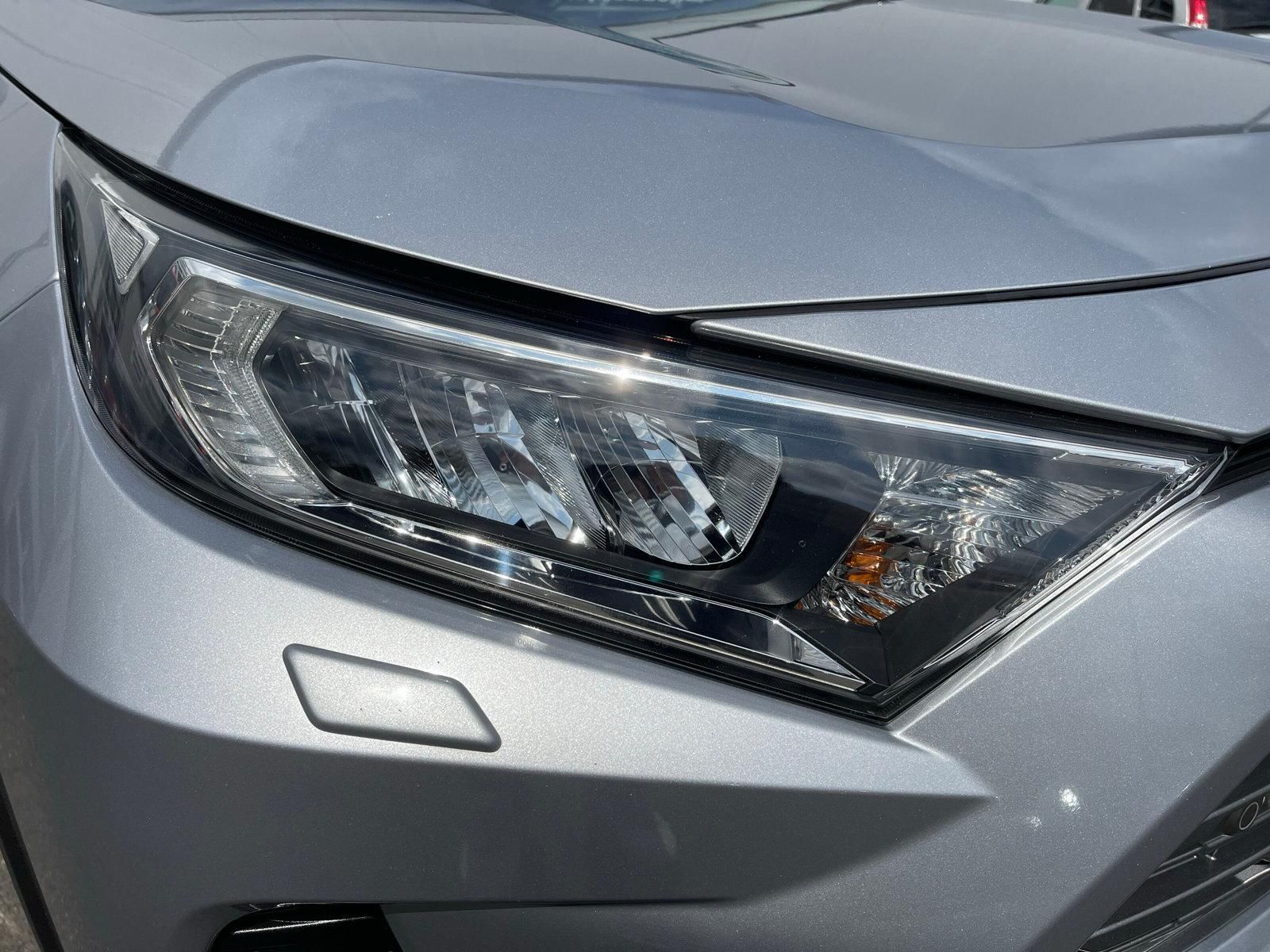 Toyota RAV4 2.5 Hybrid 4x2 - Samsaru's Car Outlet