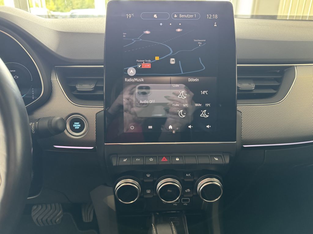 Renault Arkana INTENS E-TECH 145 - Samsaru's Car Outlet