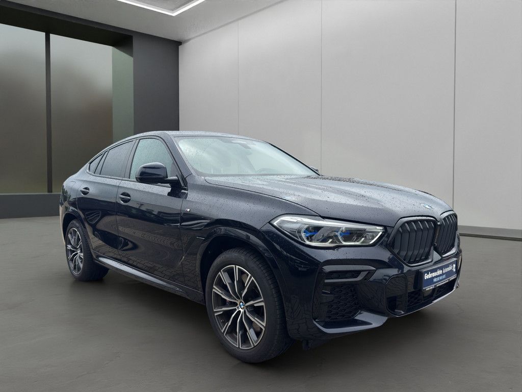 BMW X6 xDrive40d M-SPORT LASER HUD PANO B&W 20" AHK