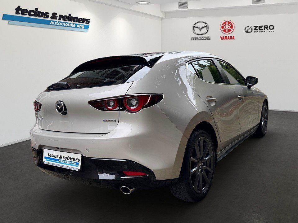 Mazda 3 e-SKYACTIV-G 140 Autom. Center-Line