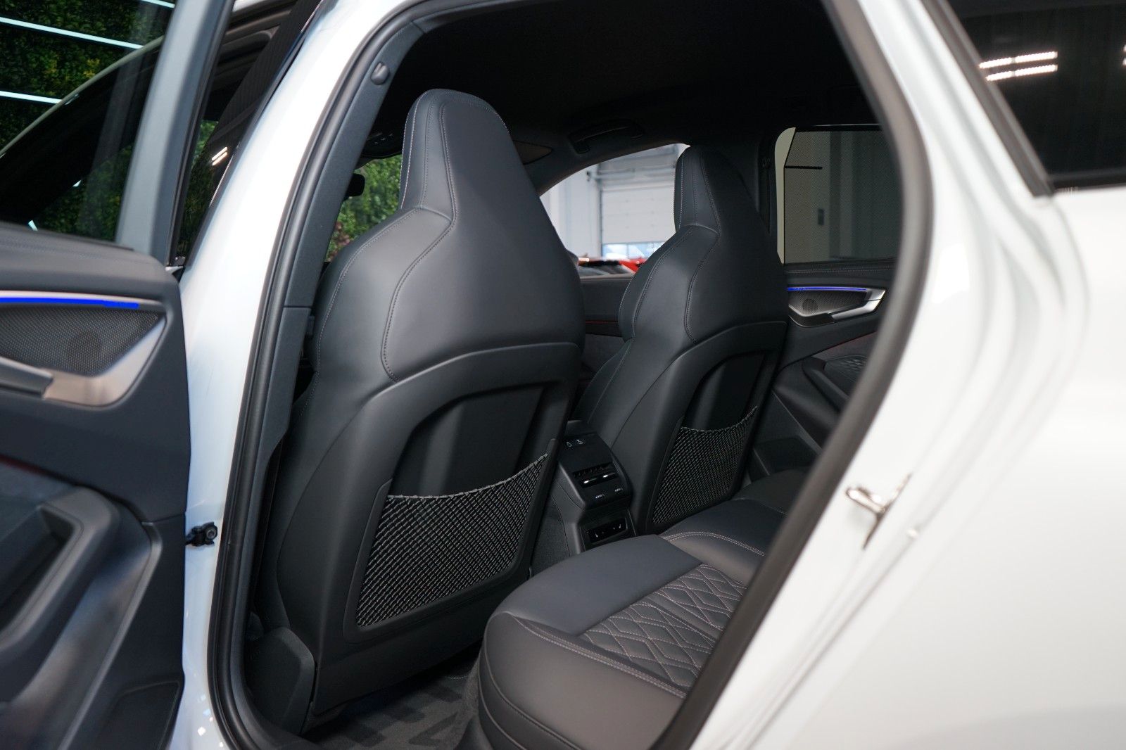 Audi A5*40 TDI*S-LINE*AUX.HEA*360*HUD*B&O*52.066€NETT