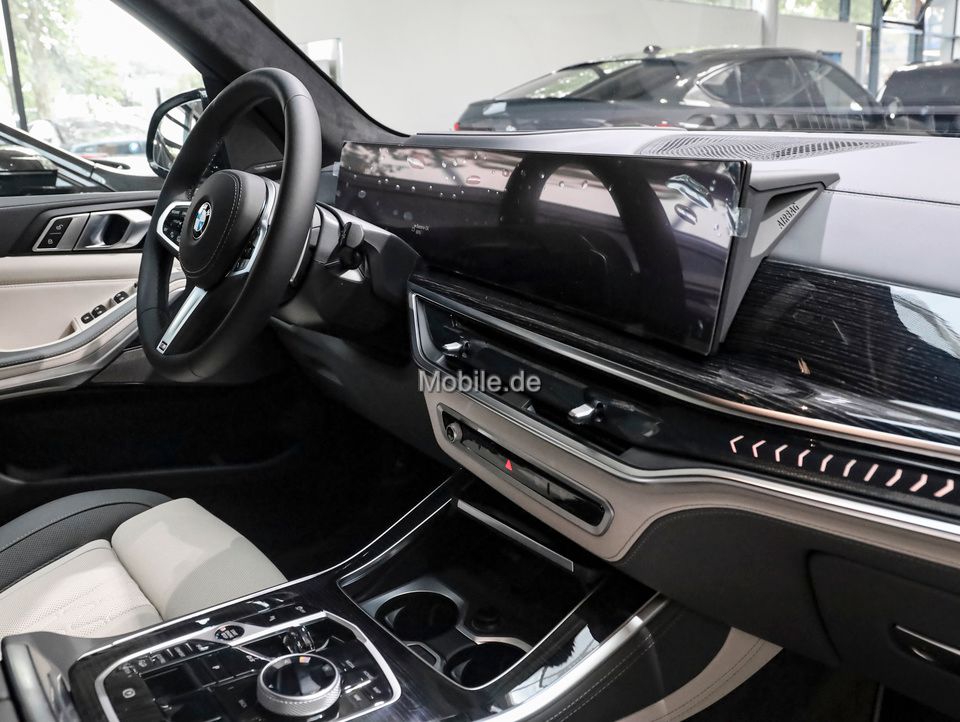 BMW X5 xDrive40d Navi Leder Glasdach LED