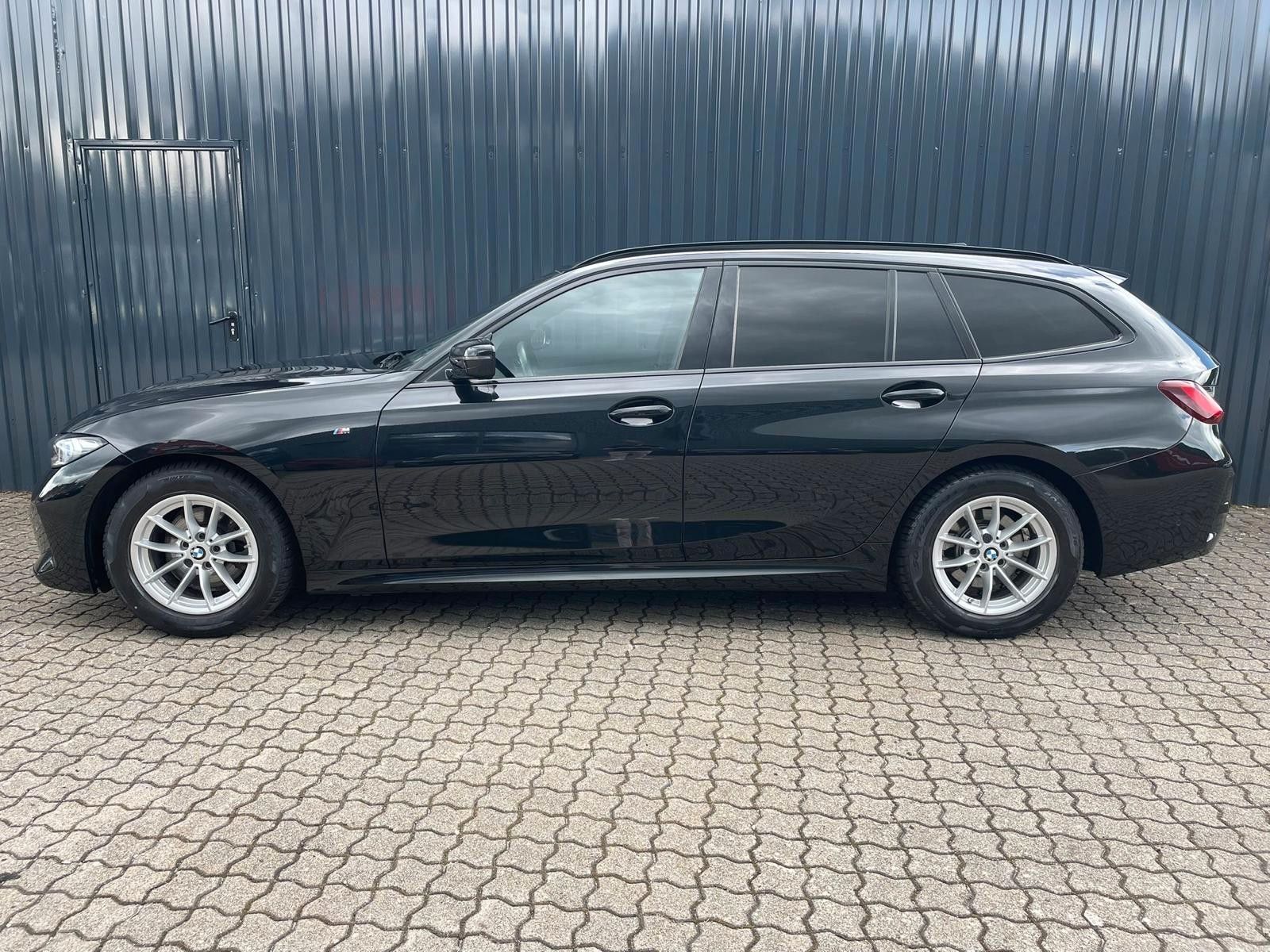 BMW 320D Aut. Touring M SPORT - Samsaru's Car Outlet