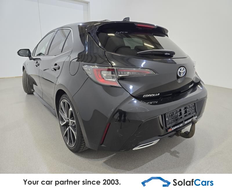 Toyota Corolla 2.0 e-CVT HEV Premium Plus Aut. LED-Xen