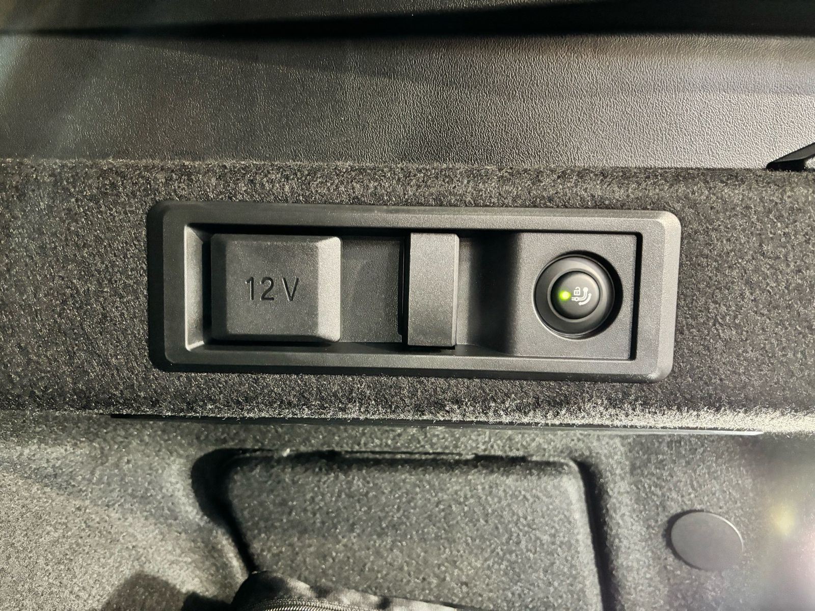 BMW X3 20d xDrive M Sportpaket 19"AHK Driving RFK