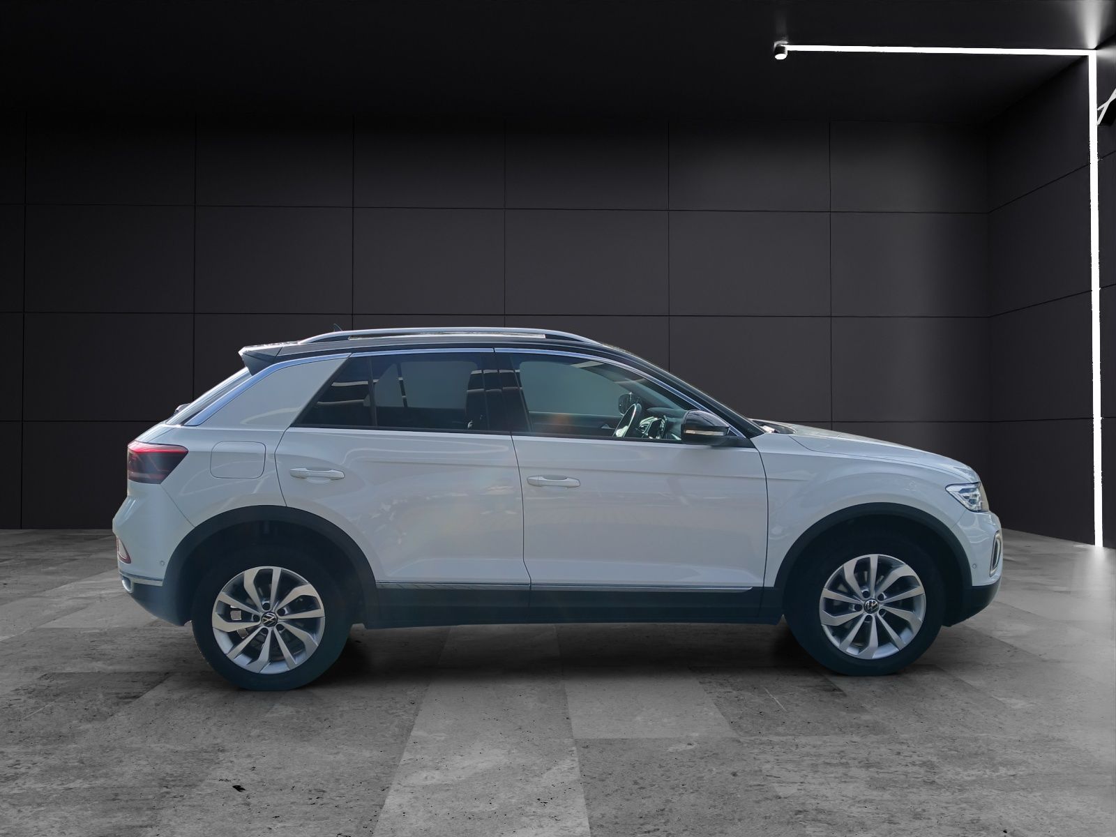 Volkswagen T-Roc TDI Style - Samsaru's Car Outlet