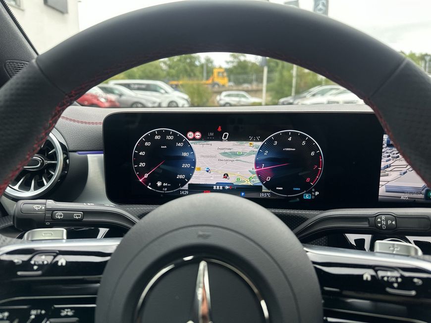 Mercedes-Benz CLA 250 4M AMG - Samsaru's Car Outlet