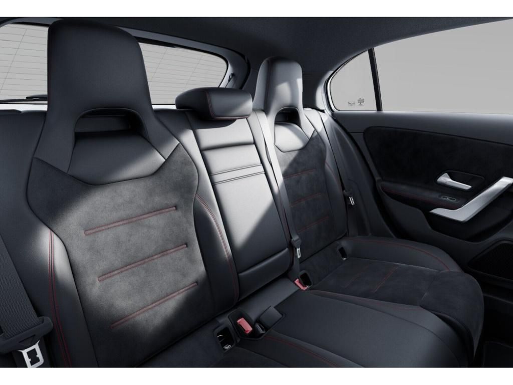 Mercedes-Benz A 200 AMG-Sport - Samsaru's Car Outlet