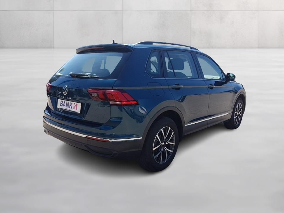 Volkswagen Tiguan Life 1.5 TSI - Samsaru's Car Outlet