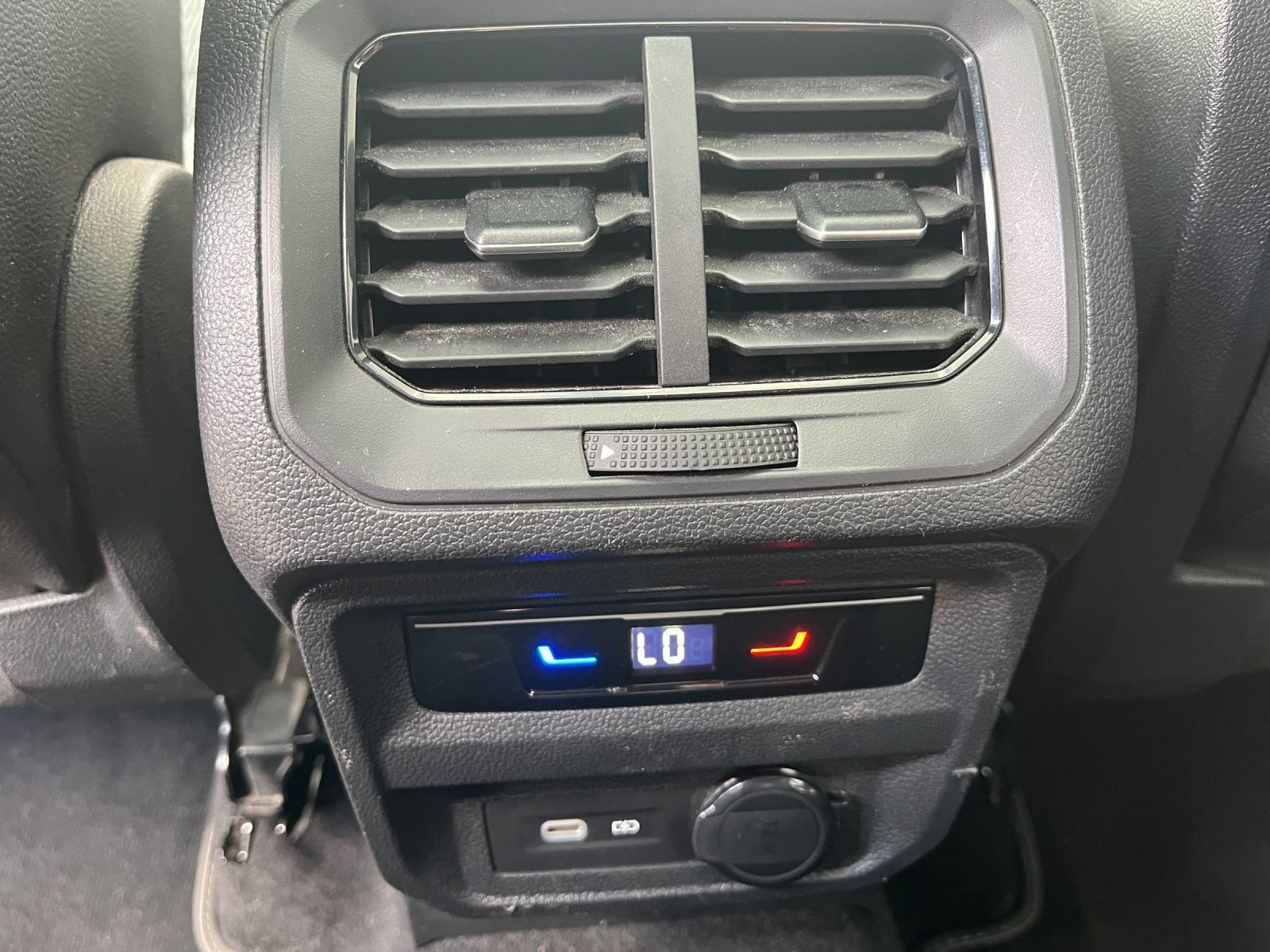 Volkswagen Tiguan R-Line 2,0 TDI 4MOTION 7-Gang-DSG | 360°