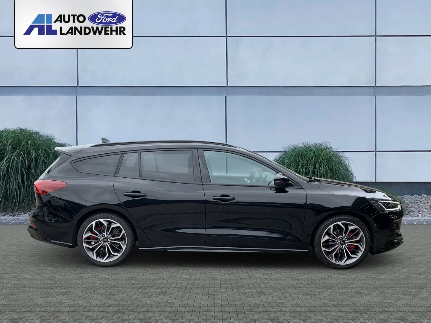 Ford Focus Turnier ST-Line X Panorama Navi Digitales