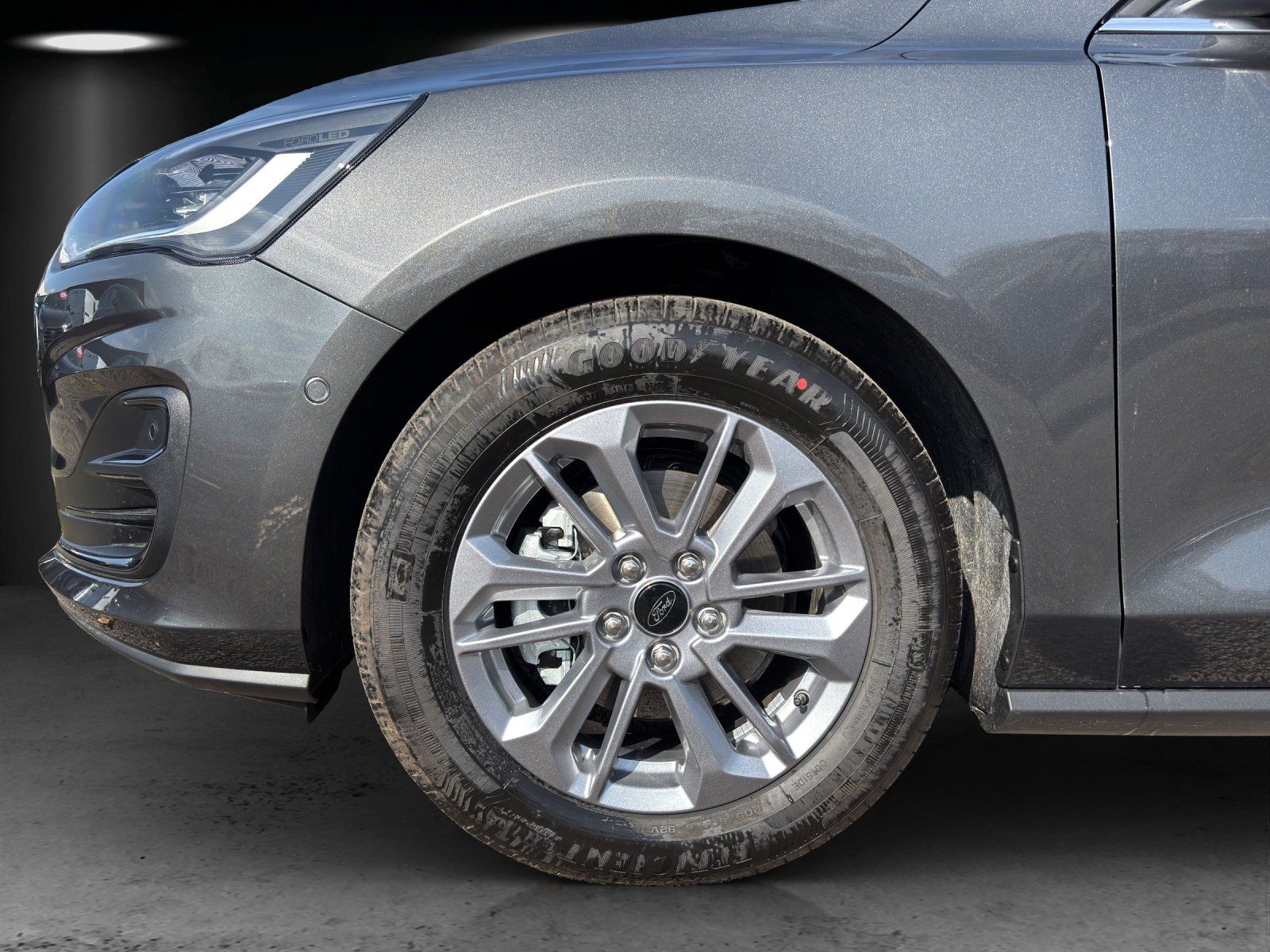 Ford Focus Turnier Titanium X 155PS B&O eCall Winter