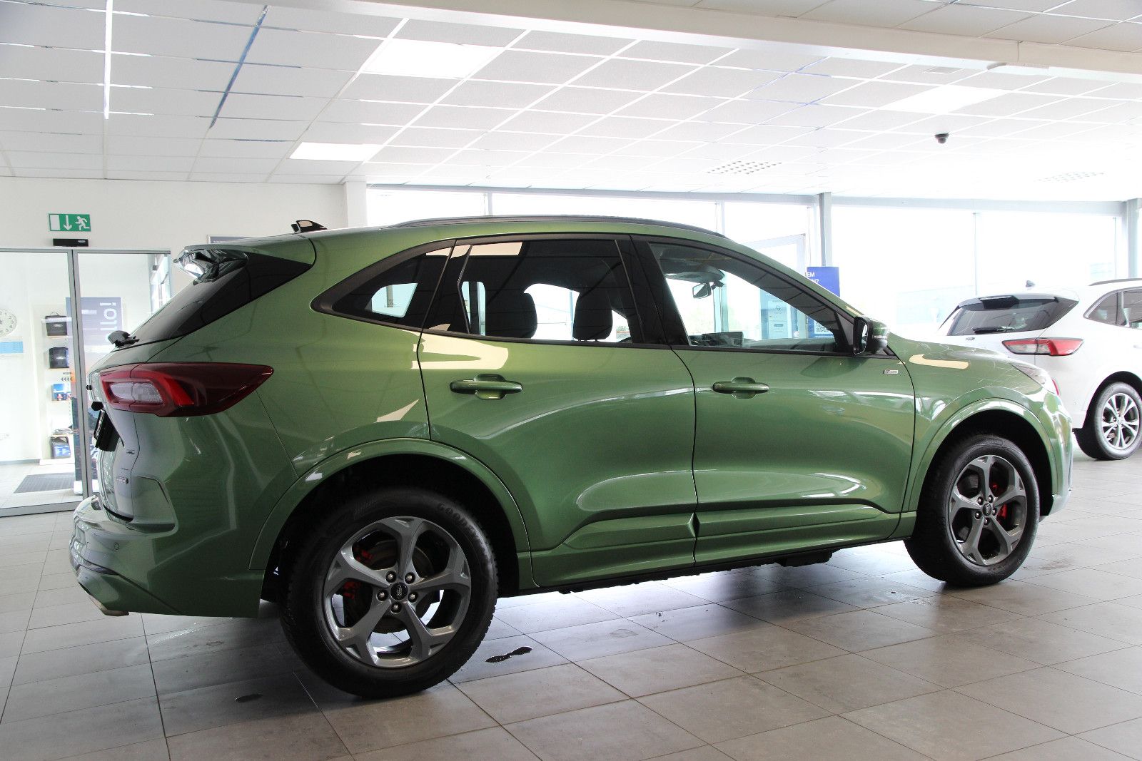 Ford Kuga Plug-In Hybrid PHEV ST-Line X LED/HUD/AHK