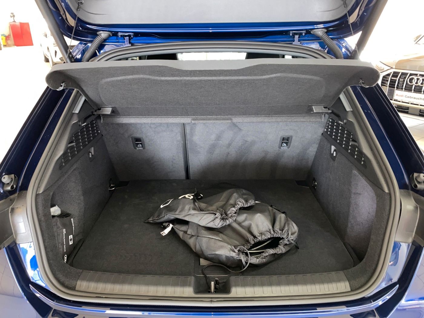 Audi A3 Sportback advanced - Samsaru's Car Outlet