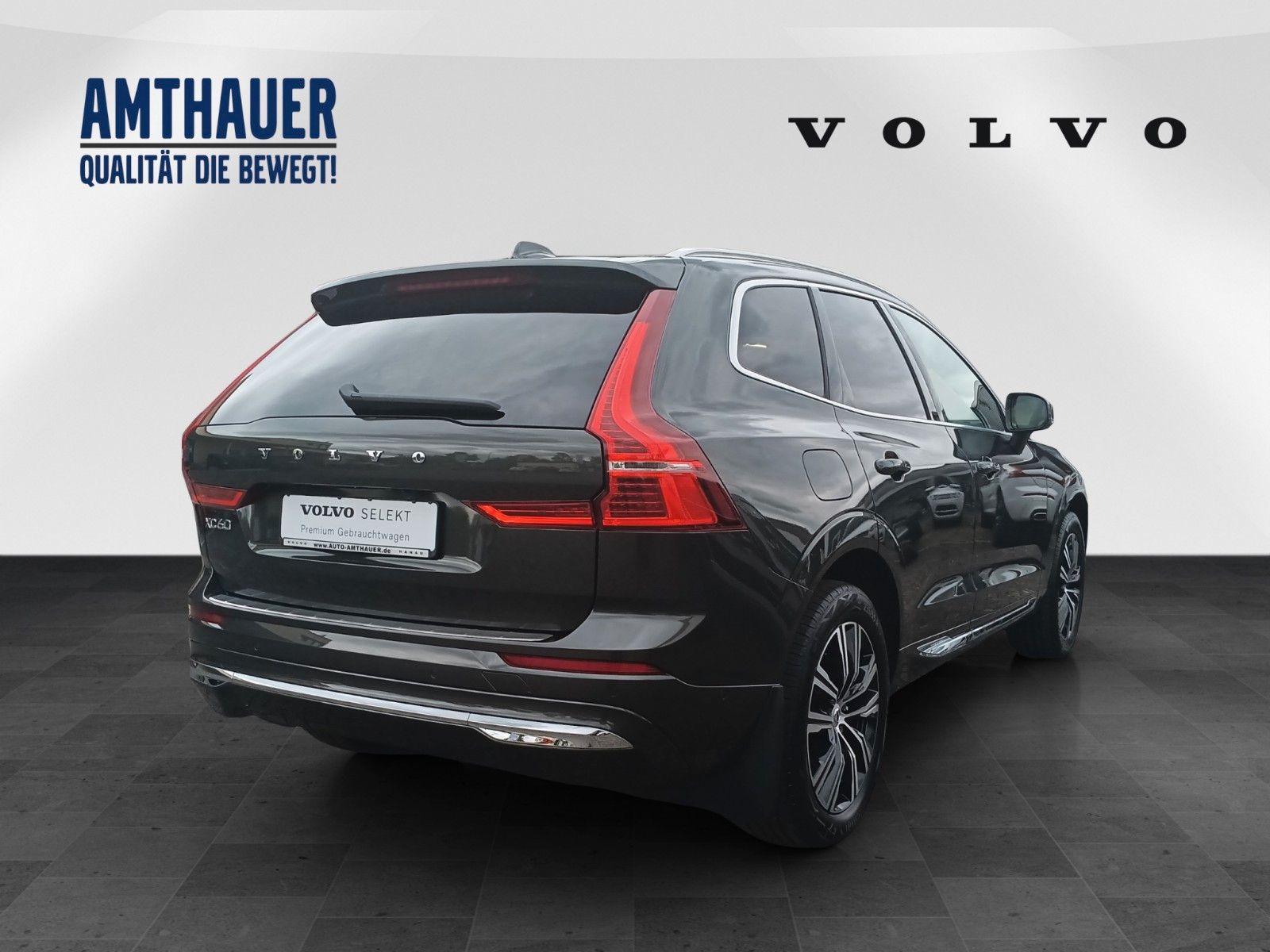 Volvo XC60 B5 AWD Inscription - Samsaru's Car Outlet