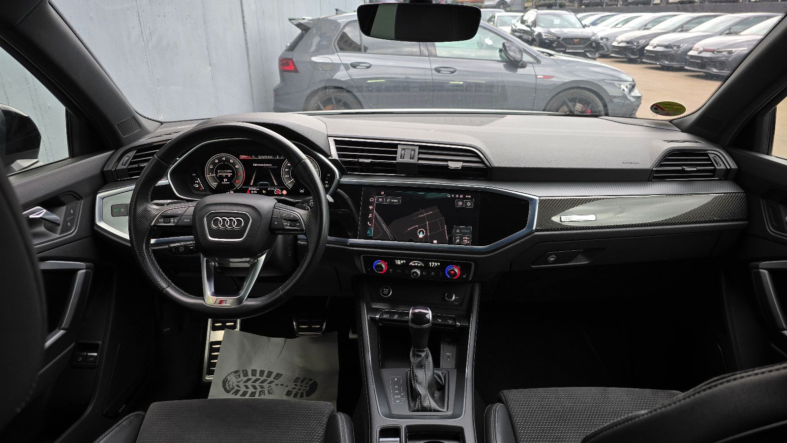 Audi Q3 45TFSI e S tronic 3 x S line Pano/ACC/360/AHK