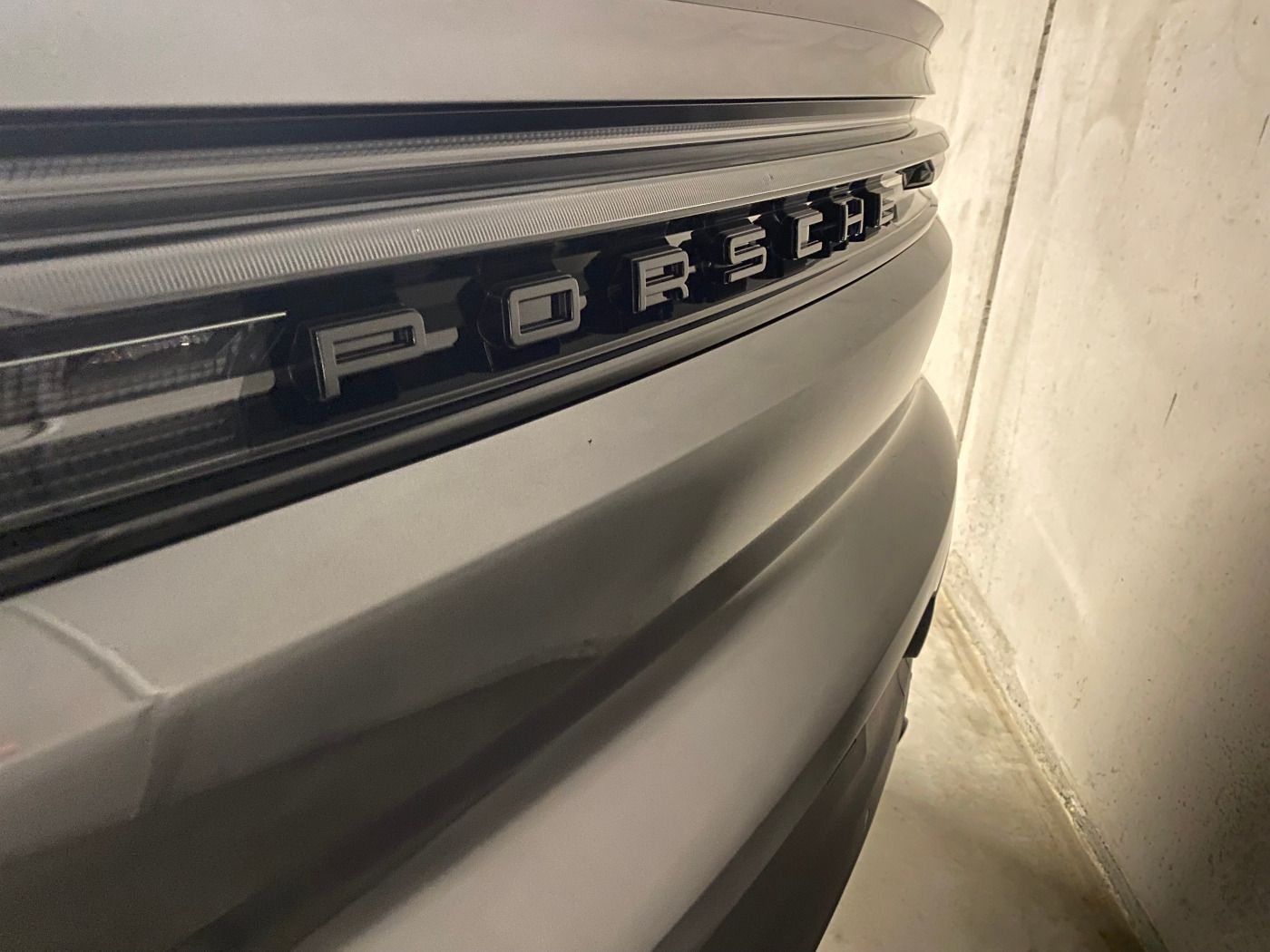Porsche Cayenne E-Hybrid Coupe | Adaptive Luftfederung |