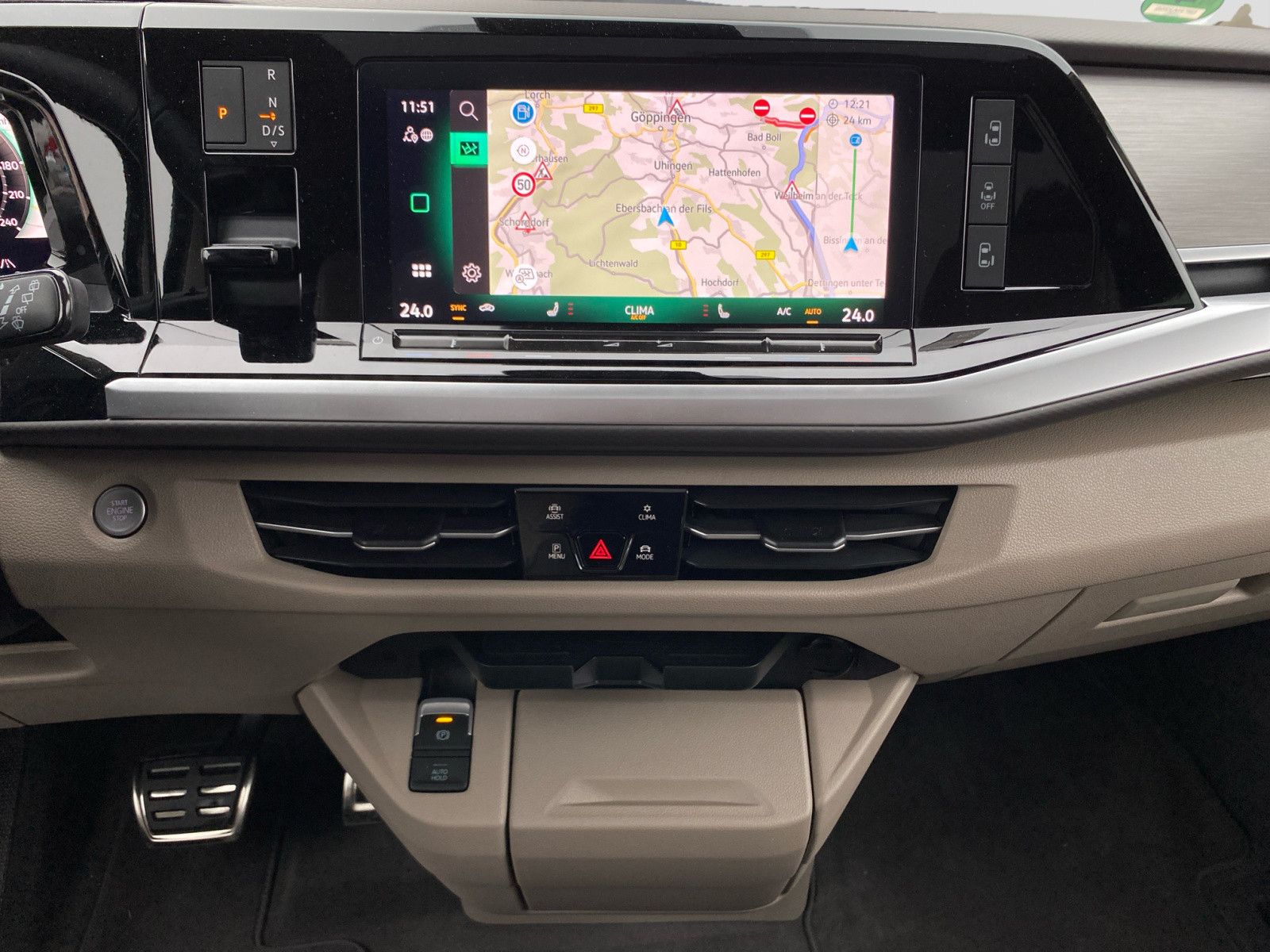 Volkswagen Multivan TDI - Samsaru's Car Outlet