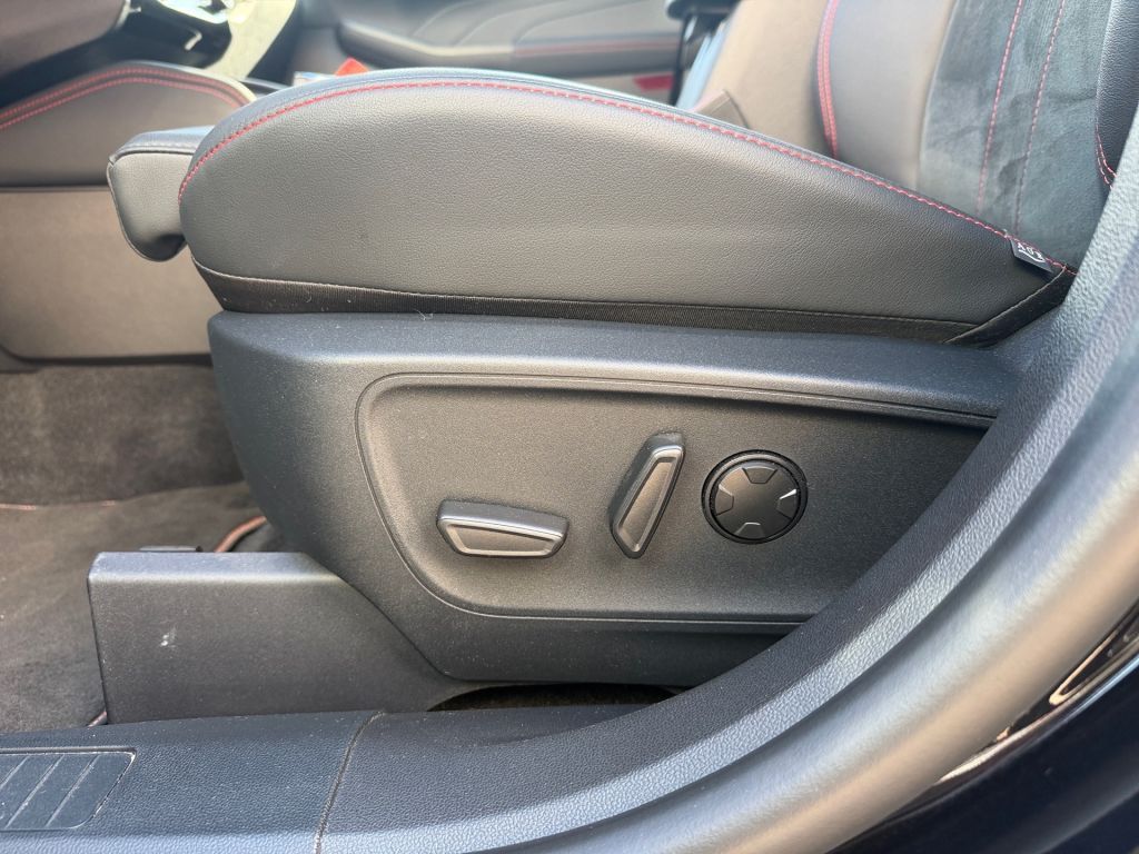 Ford Kuga 2.5 Duratec PHEV ST-LINE X